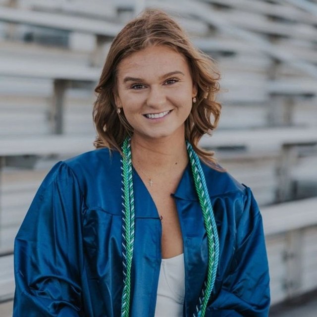 Portrait of Katie Arsenault